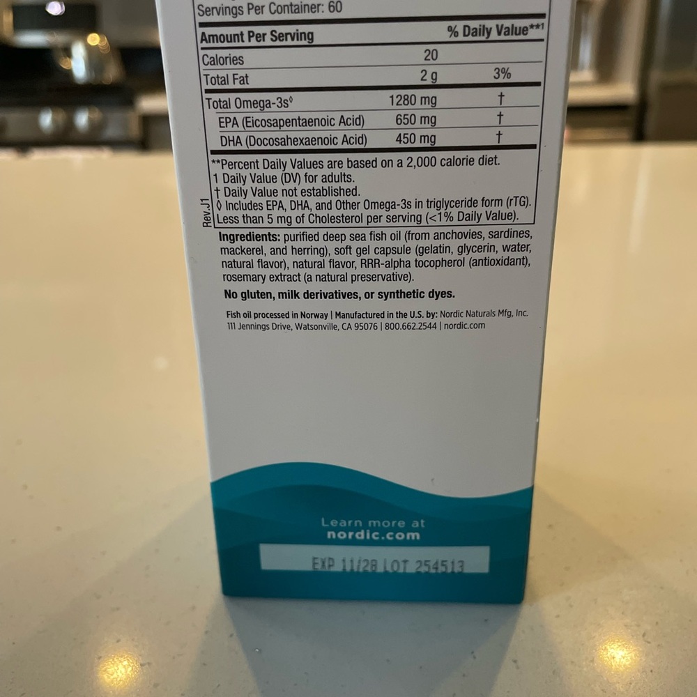 Ultimate Omega Supplement - White and Blue - Picture 2 of 5